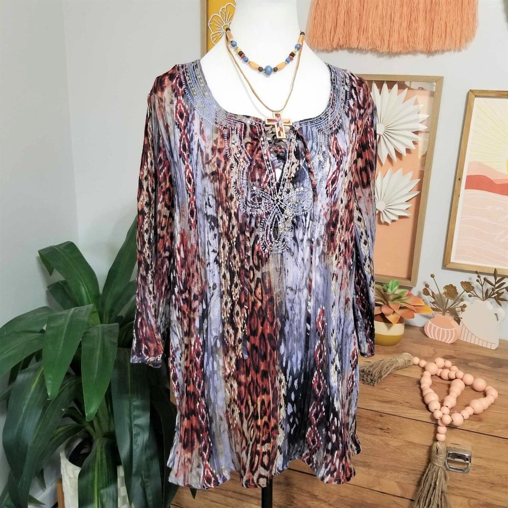 Top, Blouse. Blue, Brown, Rust Multi Pattern. Embroidered. Size 1X. - Picture 16 of 16